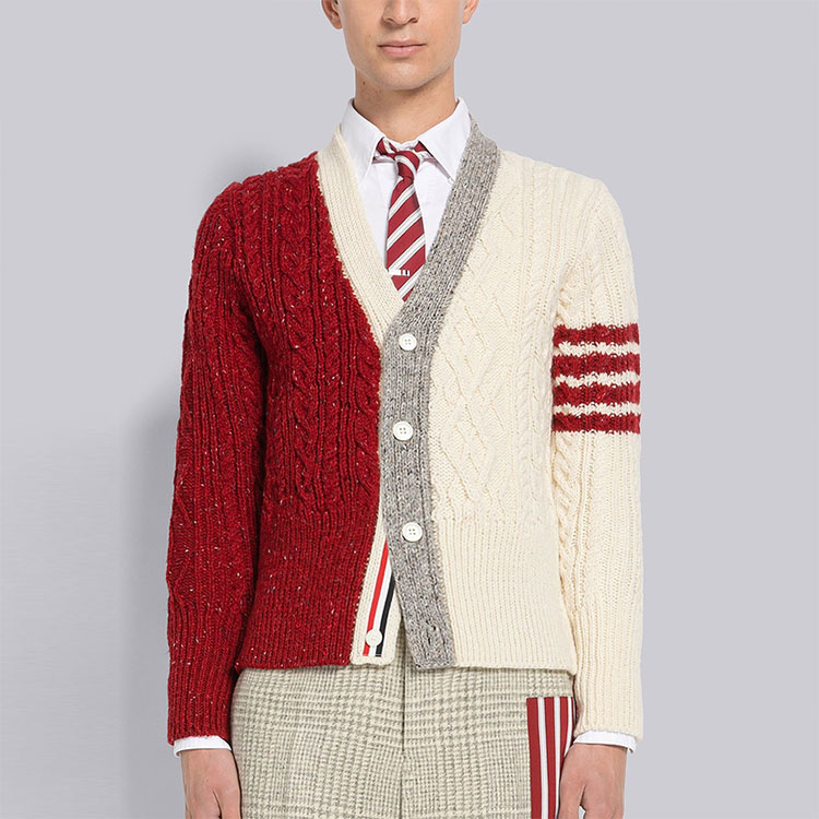 Lookbook Thom Browne FW22 Cardigan V-Neck Sweater Garis Merah Colorblock. MKC409F-Y1506-001