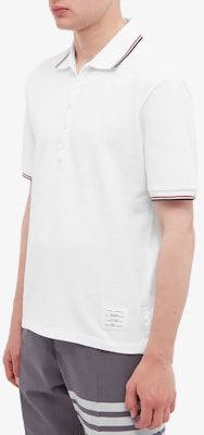 톰 브라운 FW22 화이트 클래식 스트라이프 엣지 폴로 셔츠 MJP156G-07975-100 Details for 톰 브라운 FW22 화이트 클래식 스트라이프 엣지 폴로 셔츠 MJP156G-07975-100