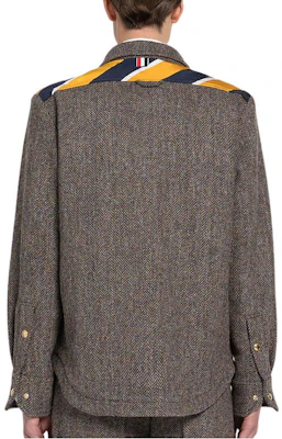 トム ブラウン FW22 ヘリンボーン シングルブレスト ジャケット ブラウン メンズ MJO055C-02508-210 Lookbook トム ブラウン FW22 ヘリンボーン シングルブレスト ジャケット ブラウン メンズ MJO055C-02508-210