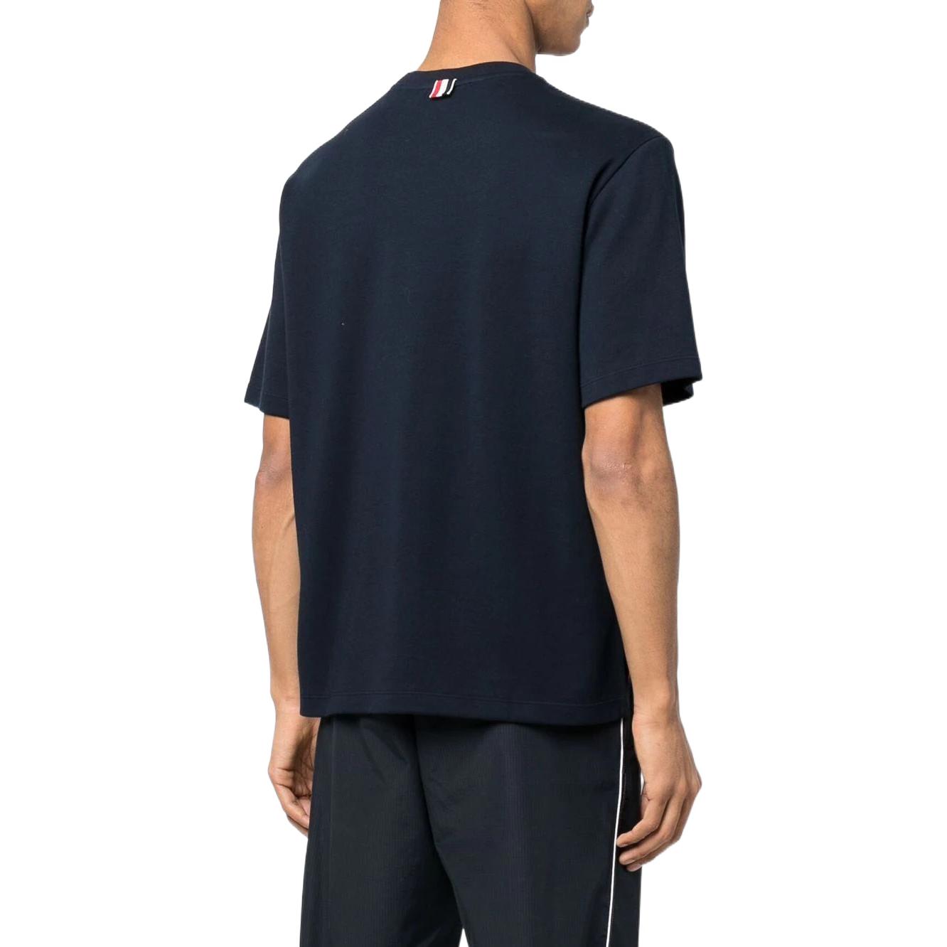 Shop 톰브라운 FW22 네이비 블루 솔리드 립 크루넥 반팔 티셔츠 남성용 MJS183A-07323-415