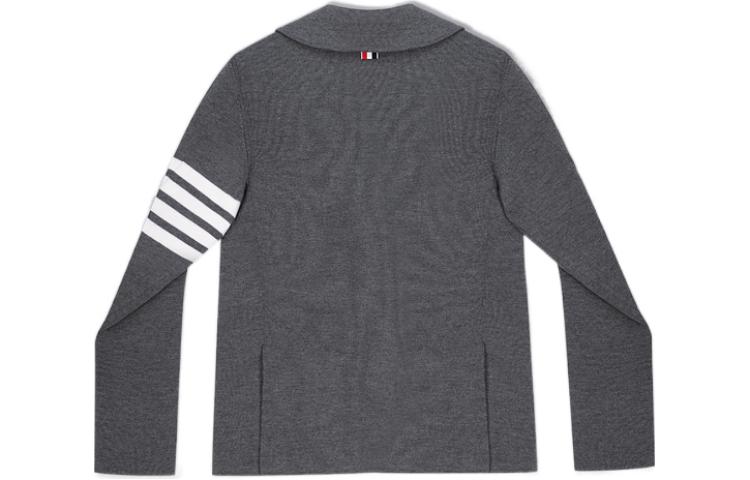 Lookbook 톰브라운 FW22 싱글브레스트 스트라이프 수트 자켓 그레이 패션. MKJ024D-00014-035