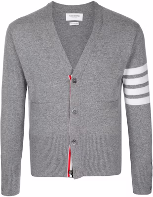 Thom Browne FW22 Sweater Cashmere Abu Solid 4-Bar V-Neck. MKC001A-00011-055 Buy Thom Browne FW22 Sweater Cashmere Abu Solid 4-Bar V-Neck. MKC001A-00011-055