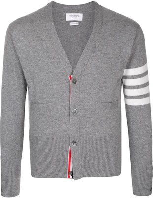 Thom Browne FW22 Sweater Cashmere Abu Solid 4-Bar V-Neck. MKC001A-00011-055 Order Thom Browne FW22 Sweater Cashmere Abu Solid 4-Bar V-Neck. MKC001A-00011-055