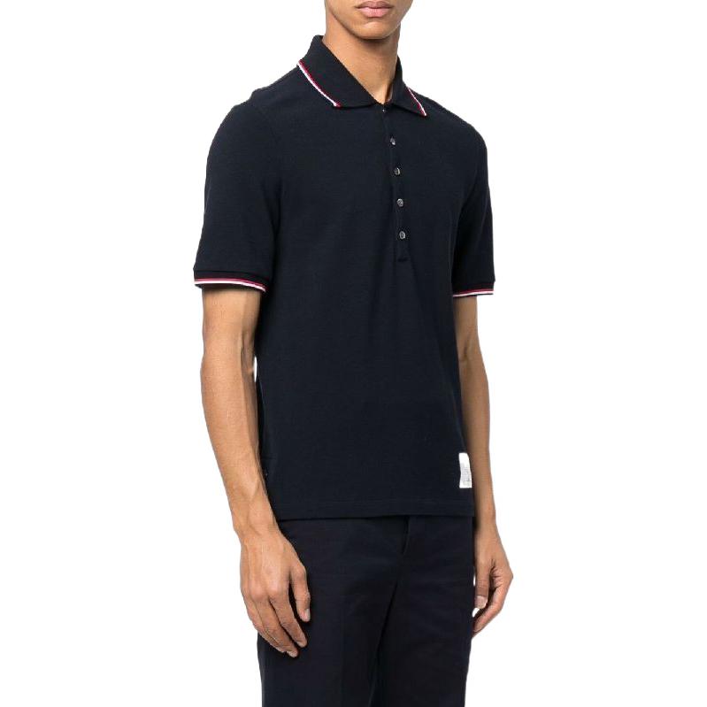 Purchase 톰 브라운 FW22 스트라이프 버튼 폴로 셔츠 네이비 블루 썸머 스타일. MJP156G-07975-415