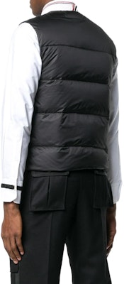 THOM BROWNE FW22 Striped Single-Breasted Vest Black MVD017X-05411-001 Shop THOM BROWNE FW22 Striped Single-Breasted Vest Black MVD017X-05411-001