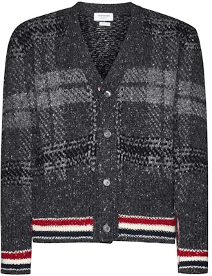 톰 브라운 FW23 브이넥 스트라이프 가디건 스웨터 - 다크 그레이. MKC431A-Y1506-025 Order 톰 브라운 FW23 브이넥 스트라이프 가디건 스웨터 - 다크 그레이. MKC431A-Y1506-025