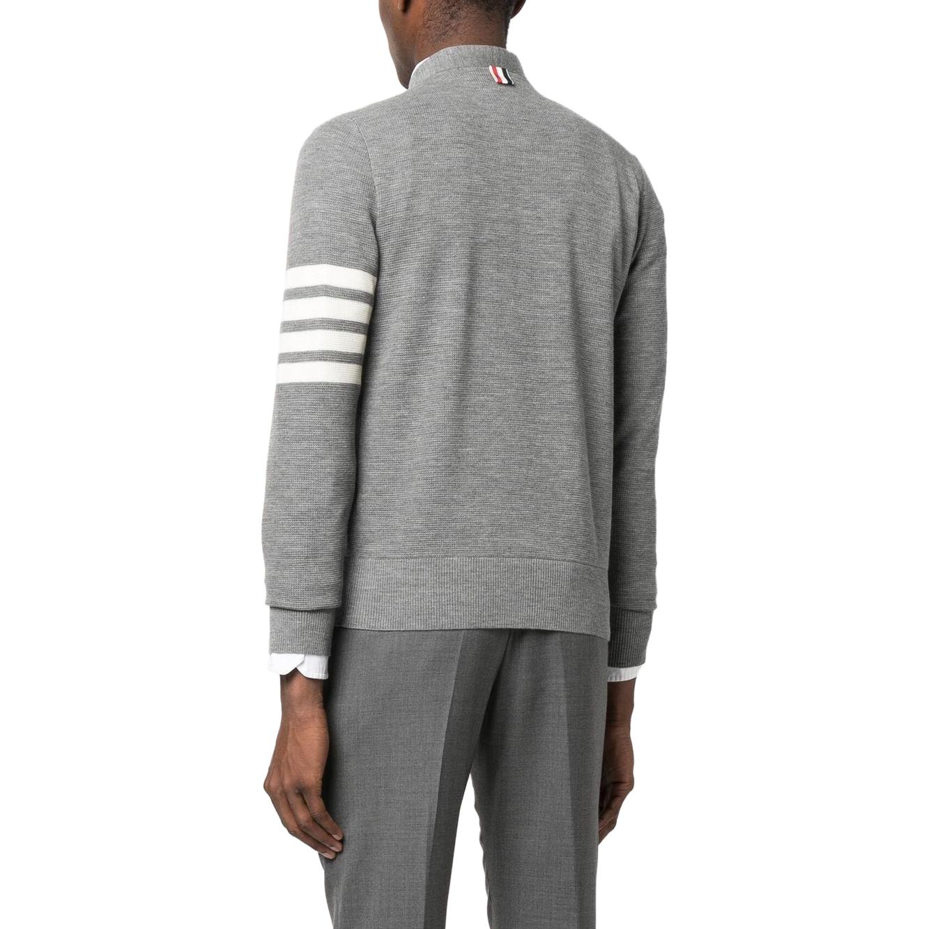 Thom Browne FW23 Grey Striped V-Neck Button-Up Knit Cardigan for Men. MKC484A-Y1014-055 圖 5