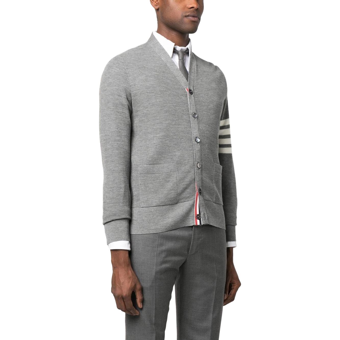 Thom Browne FW23 Grey Striped V-Neck Button-Up Knit Cardigan for Men. MKC484A-Y1014-055 圖 6