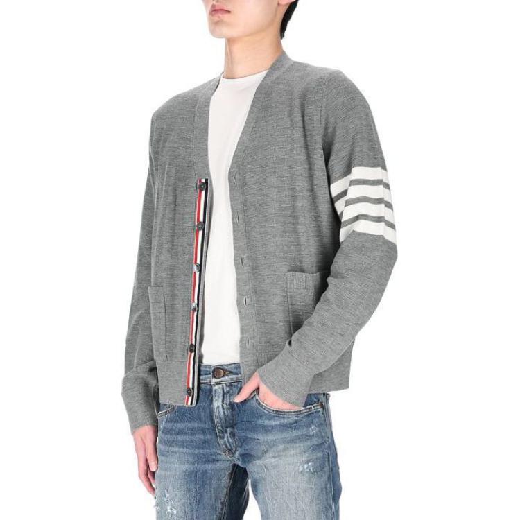 Thom Browne FW23 Grey Striped V-Neck Button-Up Knit Cardigan for Men. MKC484A-Y1014-055 圖 7