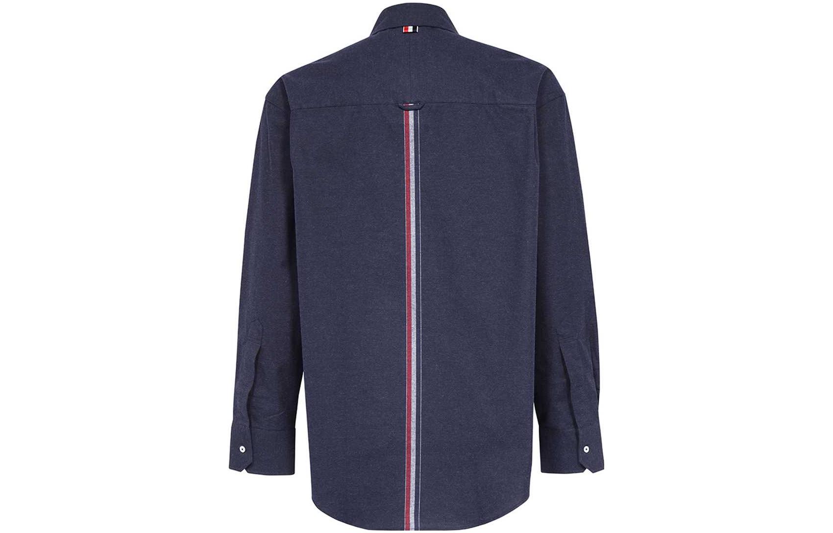 Lookbook THOM BROWNE FW23 Pre-Fall Kemeja Lengan Panjang Longgar Warna Navy. MWL381A-F0351-415