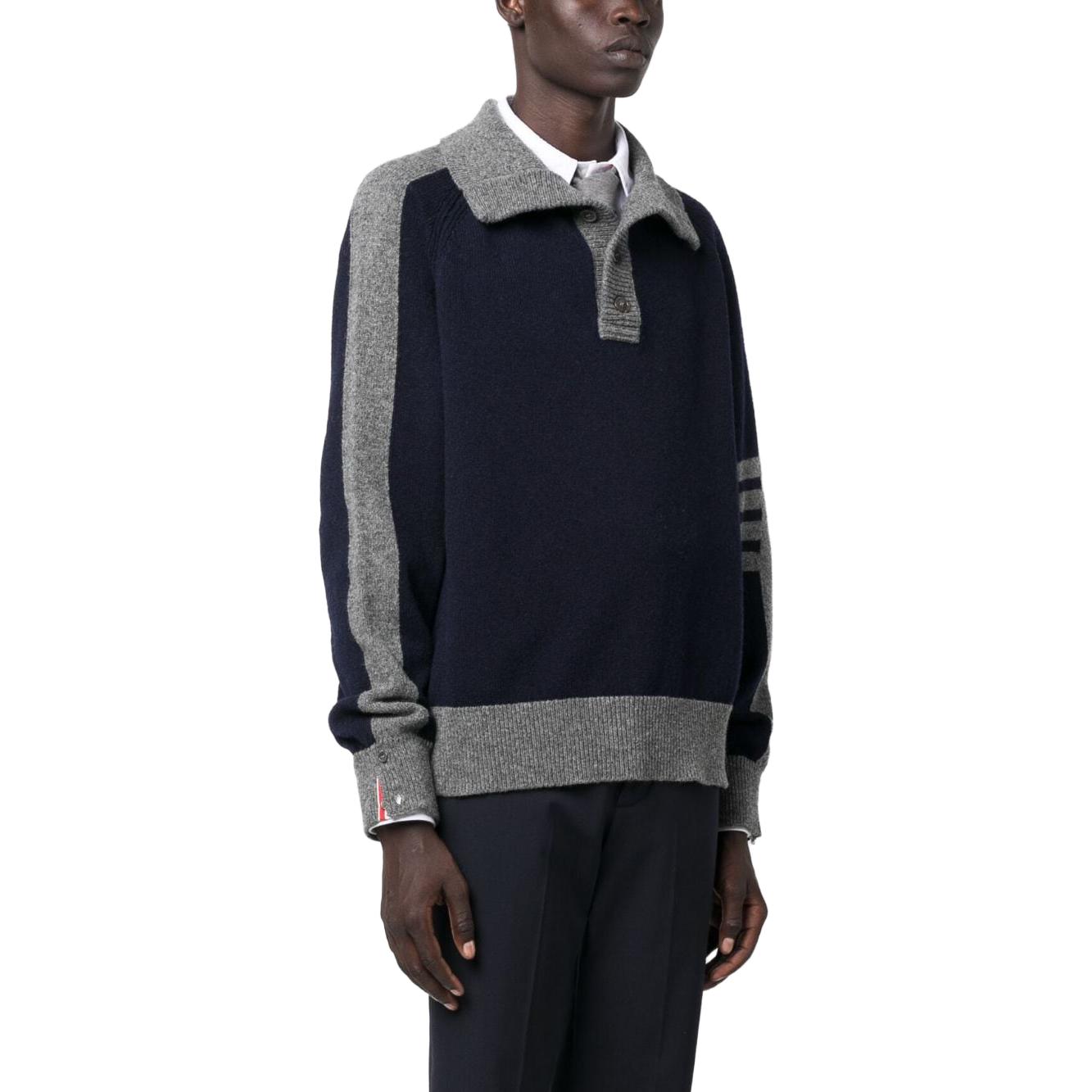 Shop Thom Browne经典四条纹V领开衫毛衣蓝色 FW23秋冬SS21款 MKA468AY1026415