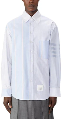 Camisa de Algodón Suelto Thom Browne FW24 Clásica 4-Bar Rayas Azul Claro. MWL381F-06496-480 Order Camisa de Algodón Suelto Thom Browne FW24 Clásica 4-Bar Rayas Azul Claro. MWL381F-06496-480