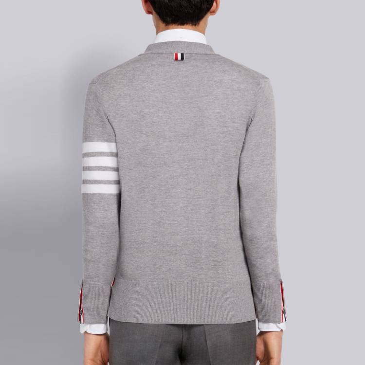 Thom Browne Gray Merino Wool 4-Bar Stripe V-Neck Cardigan Sweater MKC002A-00014-058 圖 5