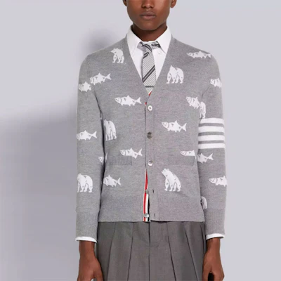 汤姆布朗 灰色条纹V领毛衣 MKC350A-Y1002-055 Lookbook 汤姆布朗 灰色条纹V领毛衣 MKC350A-Y1002-055