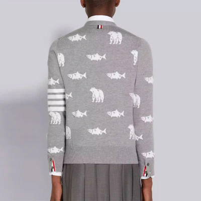 汤姆布朗 灰色条纹V领毛衣 MKC350A-Y1002-055 Shop 汤姆布朗 灰色条纹V领毛衣 MKC350A-Y1002-055