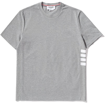 톰 브라운 그레이 스트라이프 반팔 티셔츠 남성용 썸머 에디션 MJS123A00050-055 Order 톰 브라운 그레이 스트라이프 반팔 티셔츠 남성용 썸머 에디션 MJS123A00050-055