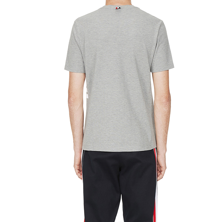 Shop 톰 브라운 그레이 스트라이프 반팔 티셔츠 남성용 썸머 에디션 MJS123A00050-055