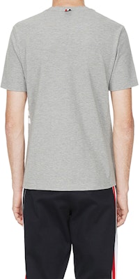 톰 브라운 그레이 스트라이프 반팔 티셔츠 남성용 썸머 에디션 MJS123A00050-055 Shop 톰 브라운 그레이 스트라이프 반팔 티셔츠 남성용 썸머 에디션 MJS123A00050-055