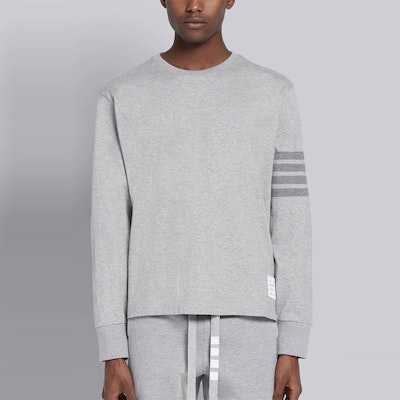 톰브라운 그레이 4-스트라이프 코튼 긴팔 티셔츠 MJS117A-06769-055 Shop 톰브라운 그레이 4-스트라이프 코튼 긴팔 티셔츠 MJS117A-06769-055