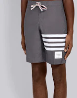 Purchase Thom Browne Abu-abu Celana Pendek Kasual Waterproof 4-Stripe MTU223A-05415-035