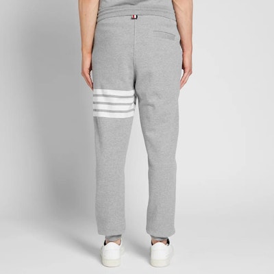 トムブラウン グレー 4ストライプ ニットスウェットパンツ クラシック春スタイル MJQ008H-00535-068 Details for トムブラウン グレー 4ストライプ ニットスウェットパンツ クラシック春スタイル MJQ008H-00535-068