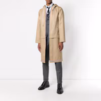 Shop トム ブラウン グレー スリムフィット フォーバー カジュアルパンツ MTC159A-04346-035