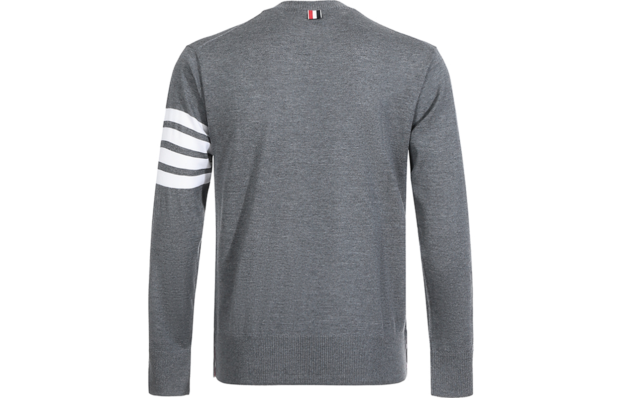 Lookbook Sweater Lengan Panjang Bergaris Kelabu Thom Browne MKA002A-00014-038