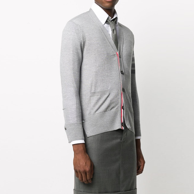 Lookbook Cardigan de Lana Gris Clásico 4-Bar Thom Browne SS21 MKC002B-00014-055