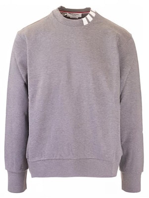 THOM BROWNE Sweatshirt Abu-Abu dengan Detail Empat Garis. MJT255A-06931-035 Order THOM BROWNE Sweatshirt Abu-Abu dengan Detail Empat Garis. MJT255A-06931-035