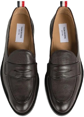 Thom Browne Sepatu Loafer Kulit 'Coklat' MFL087A05584205 Lookbook Thom Browne Sepatu Loafer Kulit 'Coklat' MFL087A05584205
