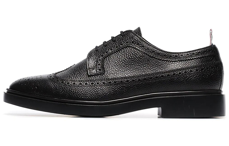 Buy Thom Browne 长翼雕花皮鞋 '鹅卵石黑' MFD002H00198001