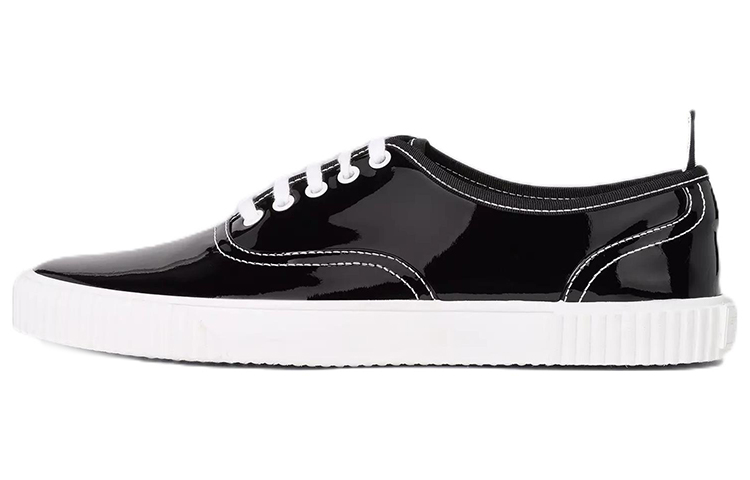 Thom Browne Low-Top Lace-Up 'Black Patent Leather' FFD063A00216001