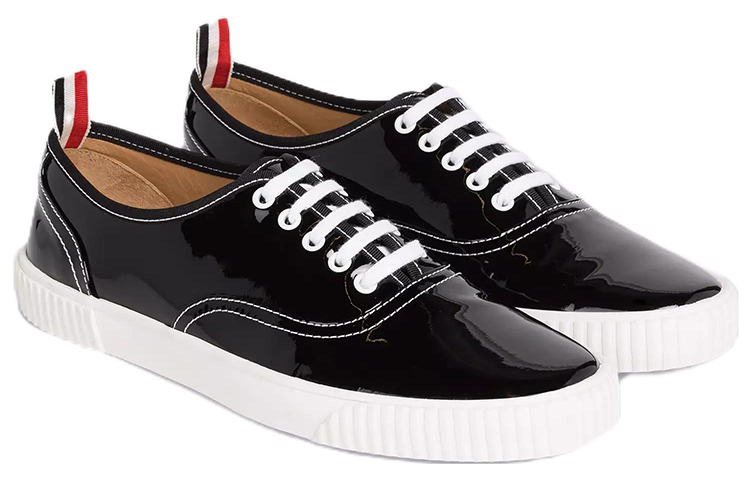 Order 톰브라운 블랙 페이턴트 레더 로우탑 FFD063A00216001