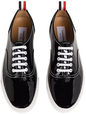 Thom Browne Low-Top Lace-Up 'Black Patent Leather' FFD063A00216001 Lookbook Thom Browne Low-Top Lace-Up 'Black Patent Leather' FFD063A00216001