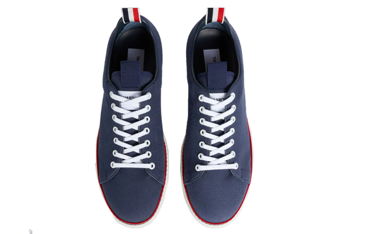 Lookbook Sneaker Thom Browne Low-Top 'Biru Dongker' MFD219A01588415