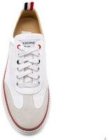 Thom Browne Kasut Low-Top 'Putih' MFD137A06107100 Shop Thom Browne Kasut Low-Top 'Putih' MFD137A06107100