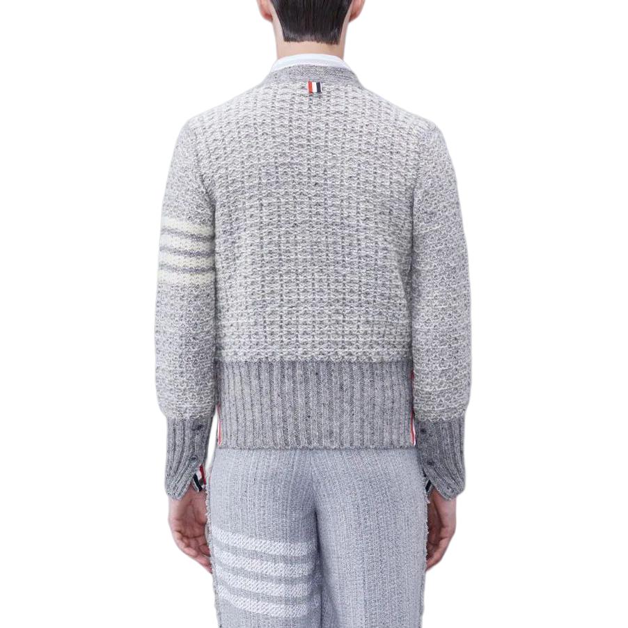 Shop 톰 브라운 모헤어 트위드 4-바 브이넥 가디건 남성 라이트 그레이 스웨터. MKC510A-Y1506-055