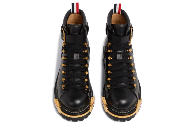 Lookbook 톰브라운 블랙 카프스킨 마운틴 부츠 MFB150A00003001