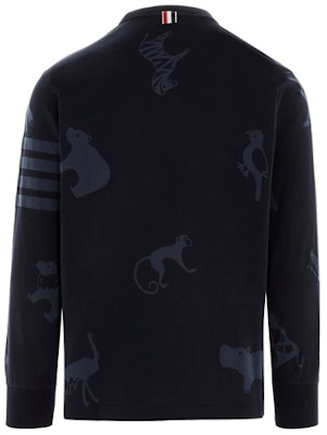 톰브라운 네이비 스트라이프 크루넥 긴팔 티셔츠 MJS129A-06925-415 Lookbook 톰브라운 네이비 스트라이프 크루넥 긴팔 티셔츠 MJS129A-06925-415