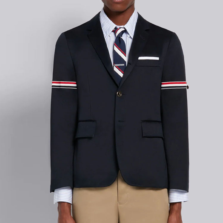Purchase Blazer Transpirable Azul Marino Thom Browne con Rayas - Colección de Otoño MJU527A-03788-415
