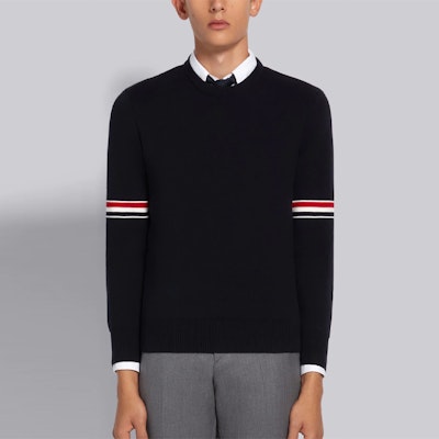 Thom Browne Navy Classic Stripe Cotton Knit Pullover Sweater Lelaki MKA326A-Y3001-415 Lookbook Thom Browne Navy Classic Stripe Cotton Knit Pullover Sweater Lelaki MKA326A-Y3001-415