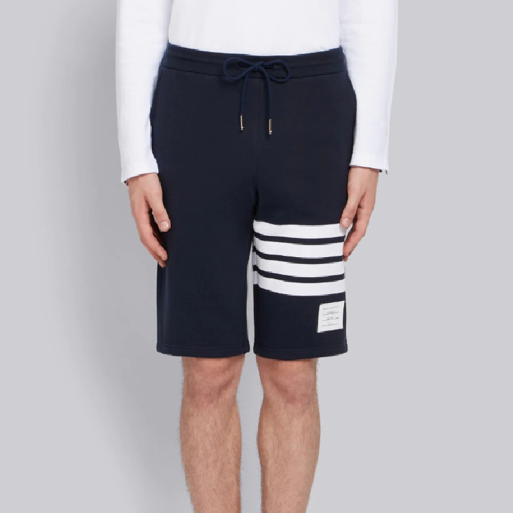 Shop 汤姆·布朗 海军蓝经典条纹休闲短裤 男女同款系列 MJQ012H-00535-461