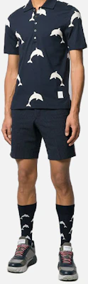 THOM BROWNE Navy Dolphin Print Kaos Polo Lengan Pendek. MJP078A-06463-415 Purchase THOM BROWNE Navy Dolphin Print Kaos Polo Lengan Pendek. MJP078A-06463-415