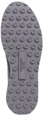 톰브라운 그레이 나일론 테크 스니커즈 MFD180C06552055 Shop 톰브라운 그레이 나일론 테크 스니커즈 MFD180C06552055