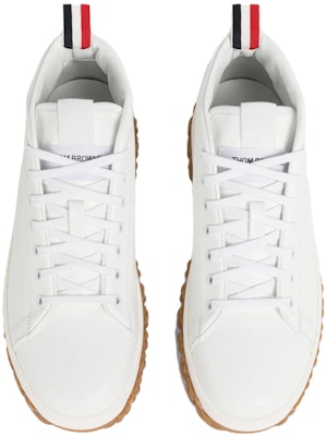 Thom Browne Kasut Sneaker Kulit Pebbled Mid-Top 'Putih' MFD241A05584100 Shop Thom Browne Kasut Sneaker Kulit Pebbled Mid-Top 'Putih' MFD241A05584100