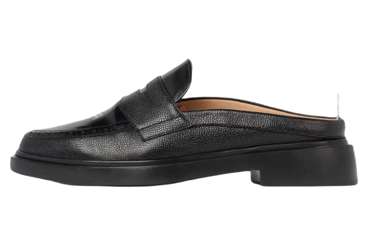Buy THOM BROWNE Penny 粒面小牛皮樂福穆勒鞋 黑色