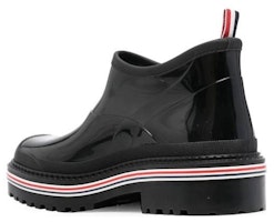 トムブラウン ラバーブーツ(グロスブラック) MFB222A05690001 Lookbook トムブラウン ラバーブーツ(グロスブラック) MFB222A05690001