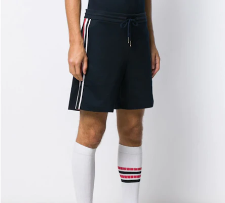 THOM BROWNE RWB Celana Pendek Garis Navy Biru dengan Tali Serut MJQ090A-06168-415 Shop THOM BROWNE RWB Celana Pendek Garis Navy Biru dengan Tali Serut MJQ090A-06168-415