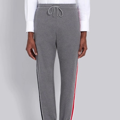 トムブラウン サイドストライプ ドローコード スウェットパンツ グレー MJQ091A-06168-035 Lookbook トムブラウン サイドストライプ ドローコード スウェットパンツ グレー MJQ091A-06168-035