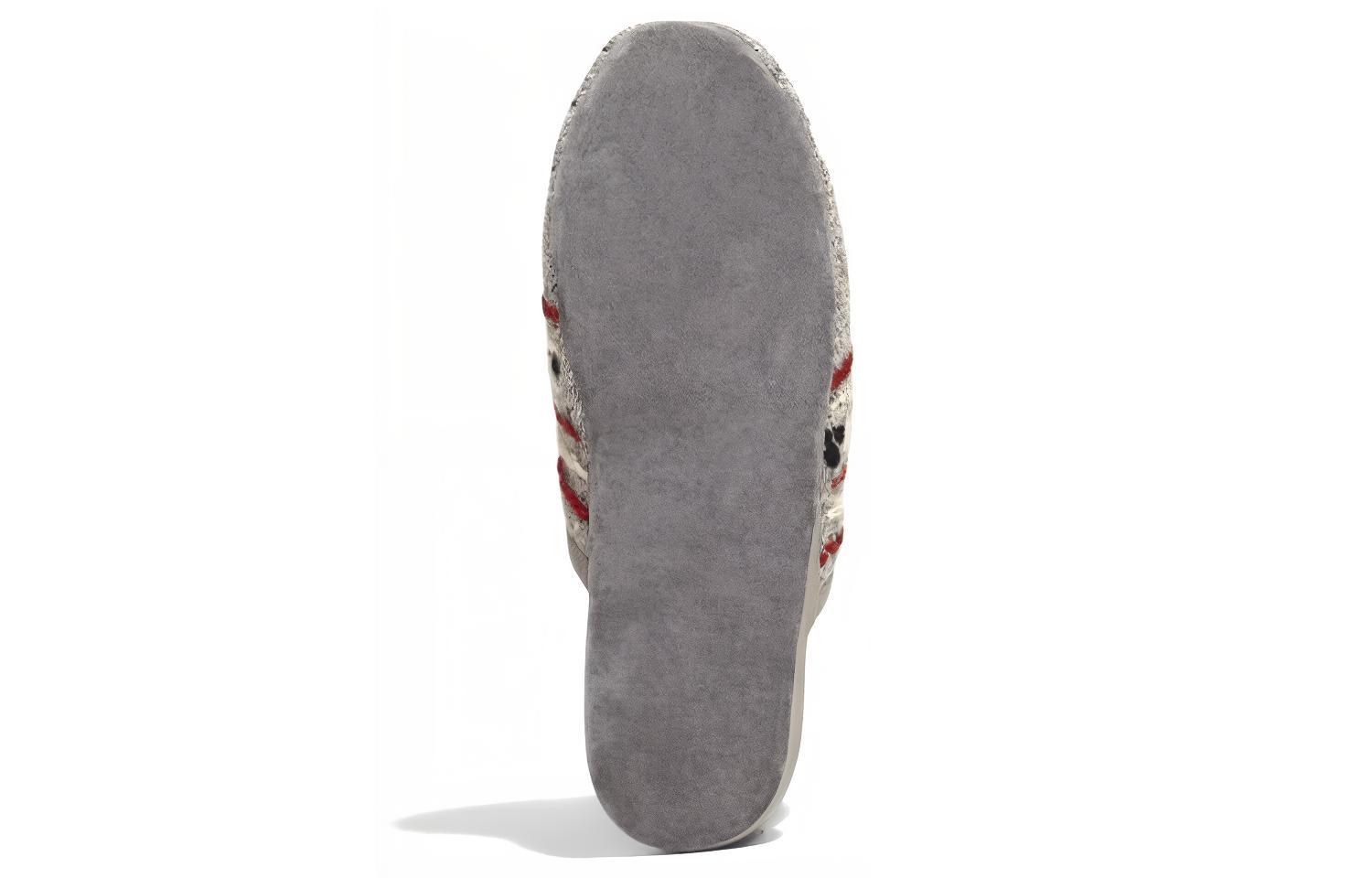 Shop Thom Browne Slip-On ''Hellgrau'' MFL053A07992055